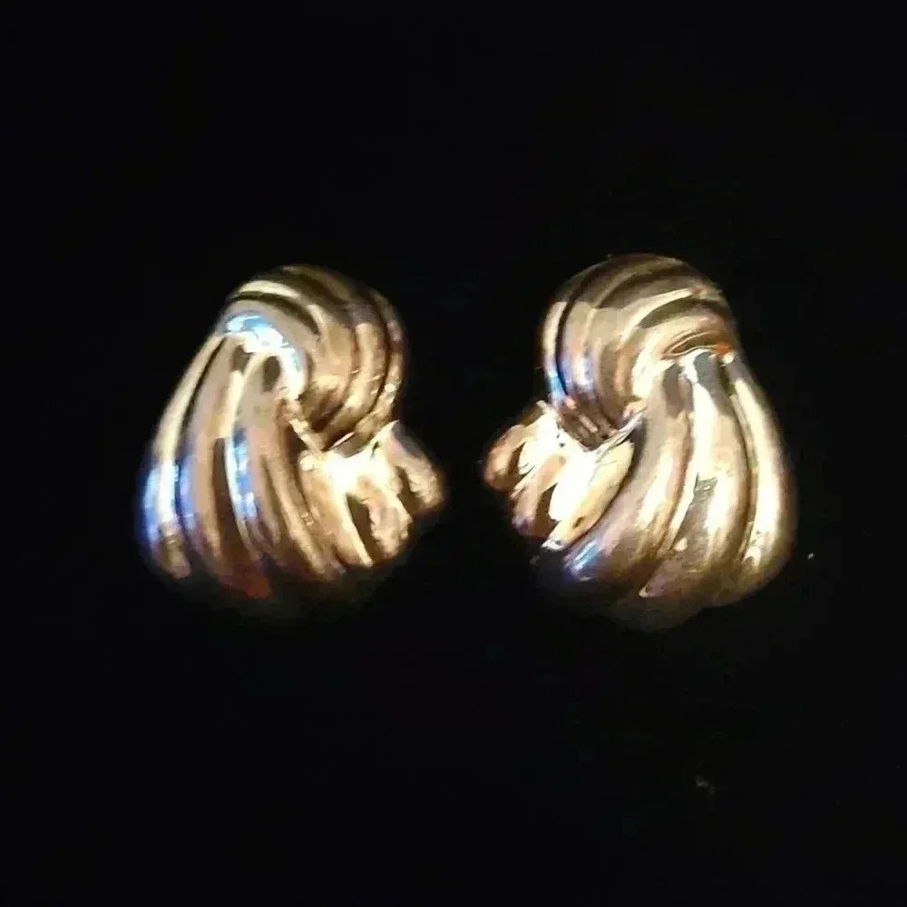 Puffy 3d Sterling Silver post earrings. Bundle & Save!